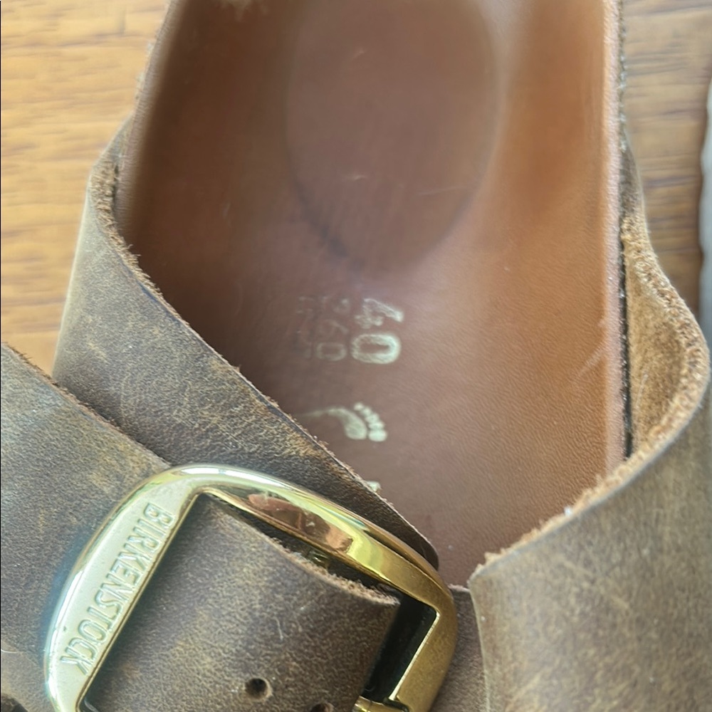 Birkenstock Big Buckle Arizona in Cognac EU 40 (US 9/9.5) - Picture 2 of 3
